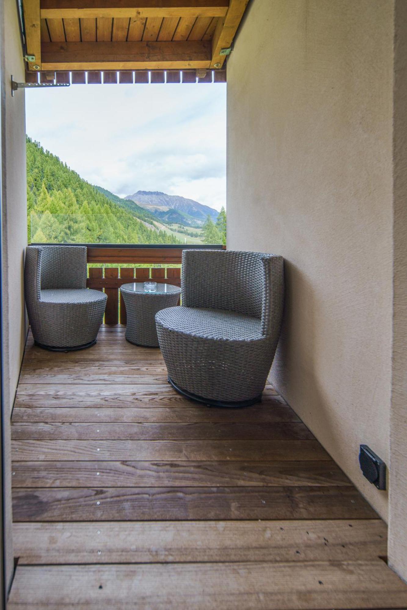 Luxury Mountain Apartment With Private Sauna And Underground Parking St. Moritz Luaran gambar